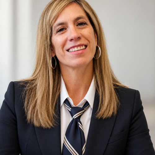 Carina "Cari" del Castillo