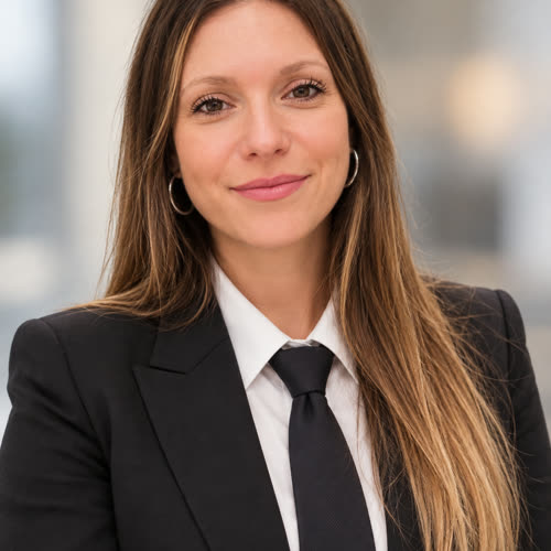 Florencia "Flor" Pozzi